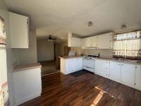 1990 Champion Manufactured Home