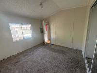 1990 Champion Manufactured Home