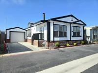 1995 Goldenwest Golden West CL570A8 Manufactured Home