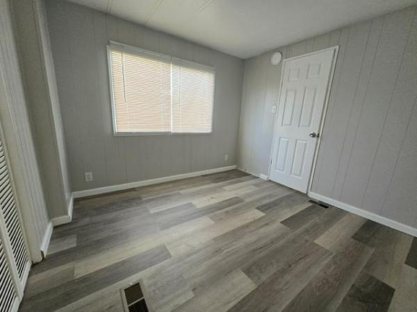 1979 SKYL Manufactured Home