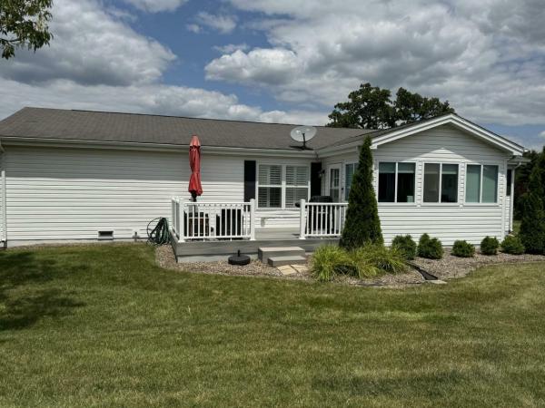 1998 Hi-Tech Saratoga Manufactured Home