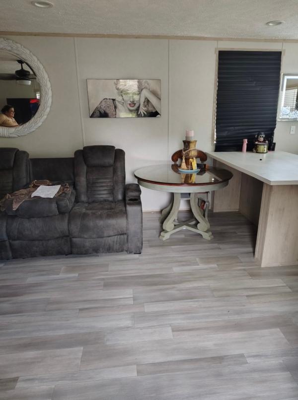 2025 CMHM mobile Home