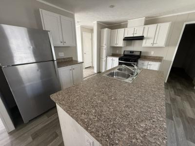 Photo 3 of 9 of home located at 610 Red Oak Court Flint, MI 48506