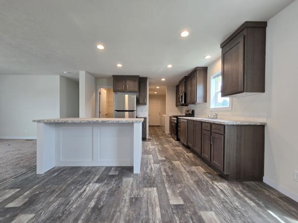 2024 Clayton 81SRH282523a Mobile Home
