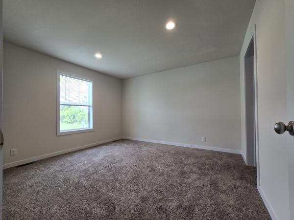 2024 Clayton 81SRH282523a Mobile Home