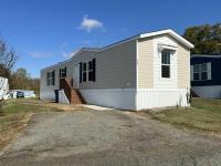 2023 Clayton Homes Inc Community Series Mobile Home