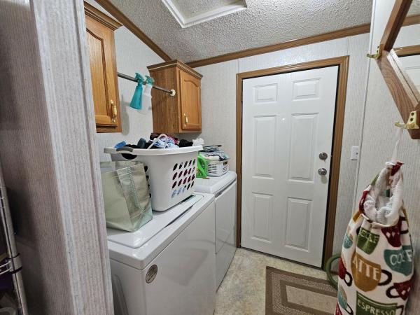 1997 DUTCH Unknown Mobile Home