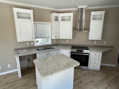 Photo 2 of 22 of home located at 28229 Cr 33, Lot W273 Leesburg, FL 34748