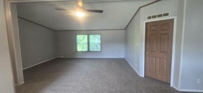 Photo 4 of 15 of home located at 62430 Locust Rd Lot 217 South Bend, IN 46614