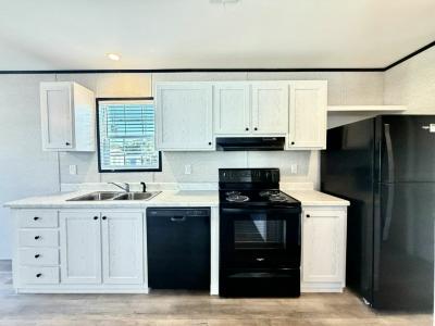 Photo 5 of 9 of home located at 7250 E. State Road 44, #82 Wildwood, FL 34785