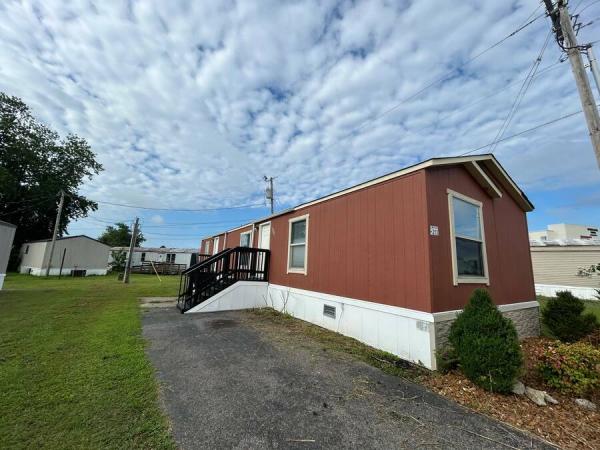 Photo 1 of 2 of home located at 213 Riviera Courts Dr Murray, KY 42071