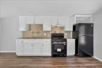 1983 CHAMPION  Home