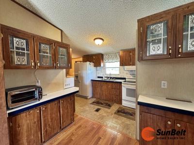 Photo 3 of 17 of home located at 2205 Us Hwy 441 Unit D Leesburg, FL 34748
