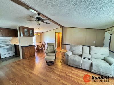 Photo 4 of 17 of home located at 2205 Us Hwy 441 Unit D Leesburg, FL 34748