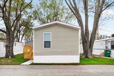 Photo 5 of 24 of home located at 9846 Winchester Dr, Lot 100 Brownsburg, IN 46112