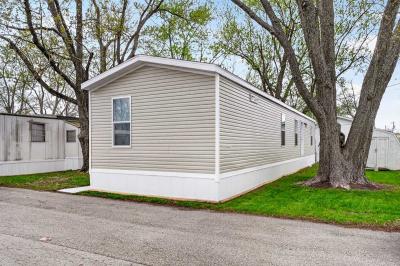 Photo 6 of 24 of home located at 9846 Winchester Dr, Lot 100 Brownsburg, IN 46112