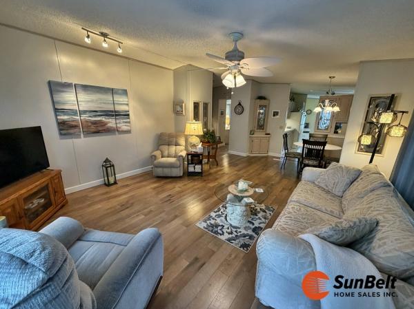 1990 SUNC Mobile Home