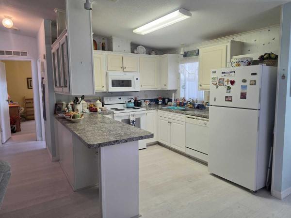2002 Jacobson CH22362B Mobile Home