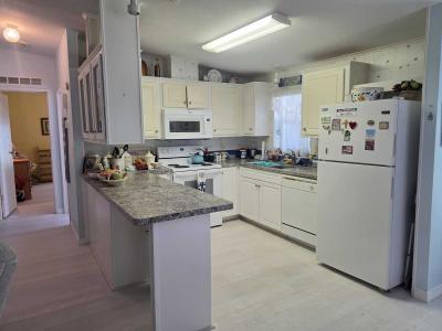 Photo 5 of 35 of home located at 31 Beaumont Dr. Flagler Beach, FL 32136