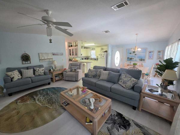 2002 Jacobson CH22362B Mobile Home