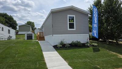 Photo 2 of 18 of home located at 490 Boyne New Hudson, MI 48165