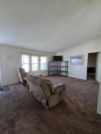 1989 Schult Manufactured Home