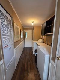 1989 Schult Manufactured Home