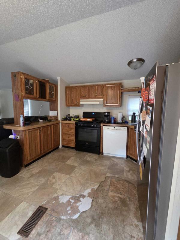 1993 Fairmont Manufactured Home