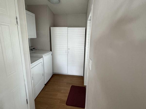 2007 Beacon Hills Series/Fleetwood  4443B Manufactured Home