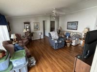2007 Beacon Hills Series/Fleetwood  4443B Manufactured Home