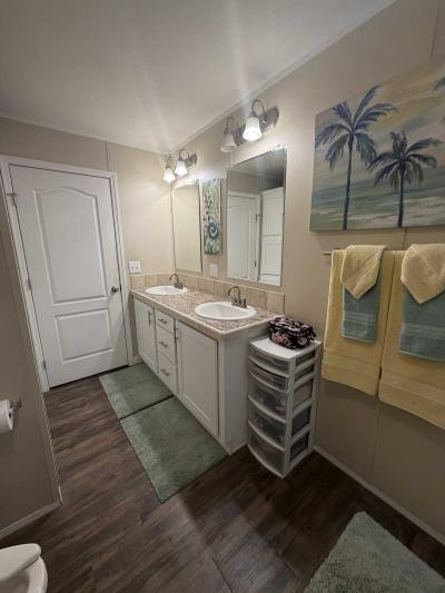 Photo 5 of 45 of home located at 12484 NW 194th Terr Alachua, FL 32615