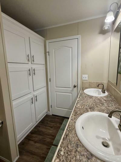 Photo 2 of 45 of home located at 12484 NW 194th Terr Alachua, FL 32615
