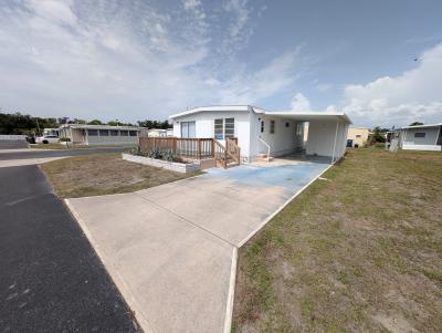 Photo 2 of 19 of home located at 603 63rd Ave W #S20 Bradenton, FL 34207