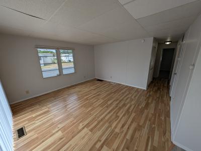 Photo 5 of 19 of home located at 603 63rd Ave W #S20 Bradenton, FL 34207