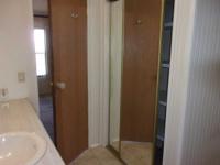 1988 Champion PARKRIDGE Manufactured Home
