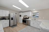 1994 Bonnavilla Manufactured Home