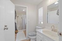 1994 Bonnavilla Manufactured Home