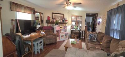 Photo 2 of 7 of home located at 1445 Santa Maria Street Saint Charles, MO 63303