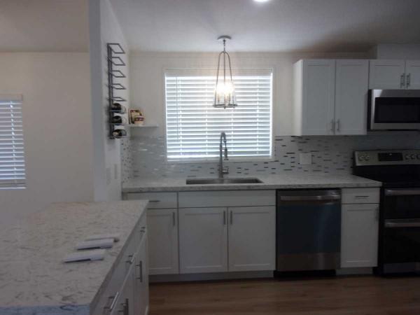 1997 Skyline Oakmanor Limited Manufactured Home