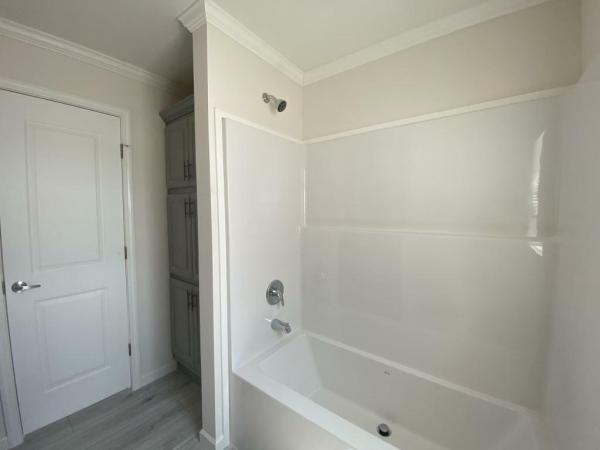 2026 Skyline - Leola Newark Mobile Home