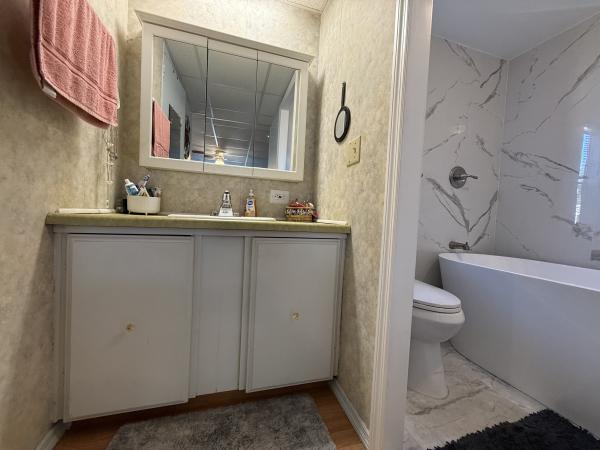 1974 CAMN 07631283AH/BH Mobile Home
