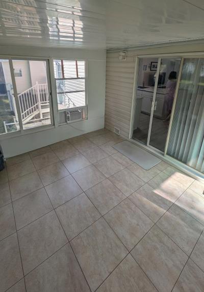 Photo 5 of 10 of home located at 5915 SW 57th Street Ocala, FL 34474