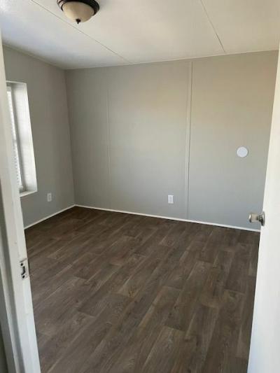 Mobile Home at 14311 Skyfrost Dr Lot #323 Dallas, TX 75253