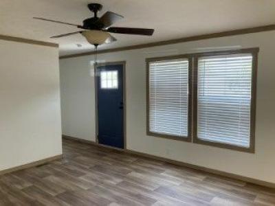 Mobile Home at 14311 Skyfrost Dr Lot #244 Dallas, TX 75253