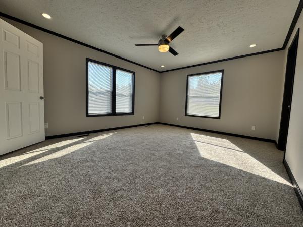 2021 Cavco 430HH28563A Mobile Home