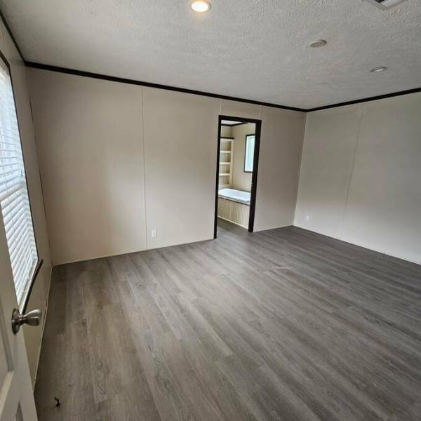 2018 16723D  Home