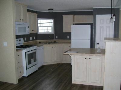 Mobile Home at 258 S. Edinberg Lot 153 Grand Rapids, MI 49548