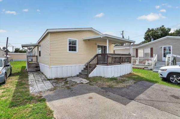 2015 JACB Mobile Home For Sale