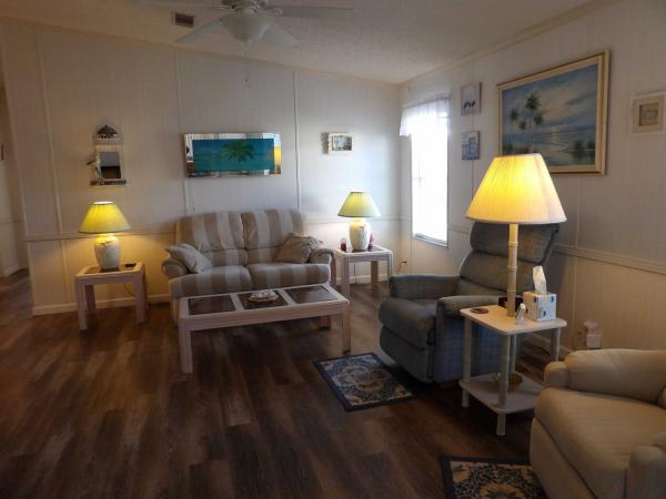 1993 PALM  Home