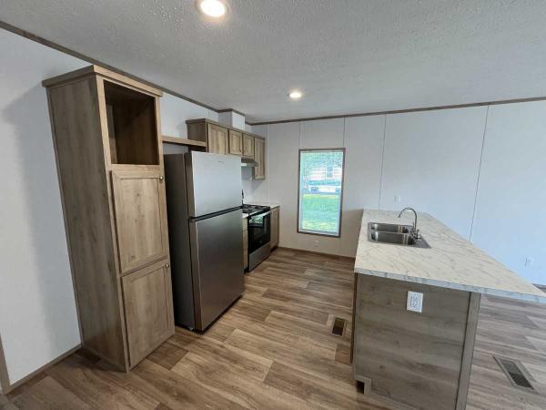 2026 Cavco Phoenix 16763A Mobile Home